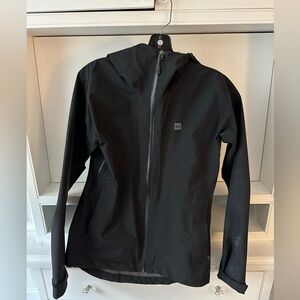 Like new MEC rain jacket